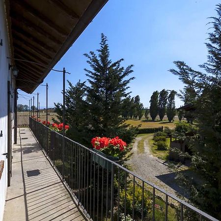 Agriturismo Cascina Marzana 호텔 파비아 외부 사진